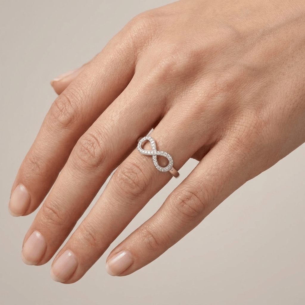 ETERNAL GRACE RING