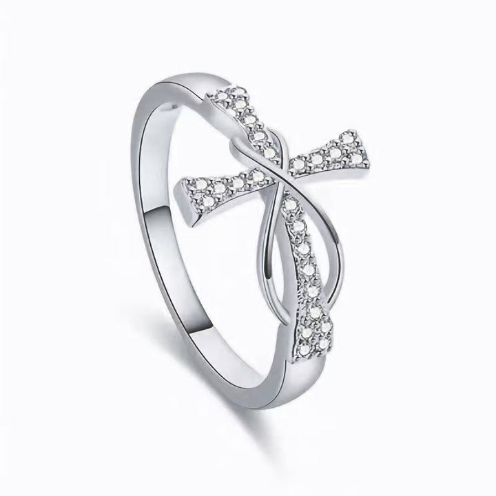 Möbius Cross Ring