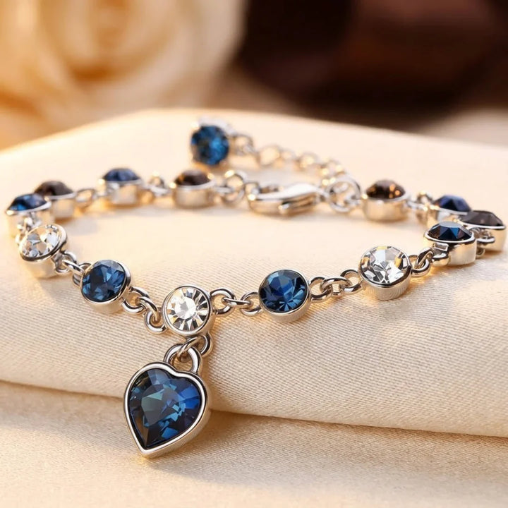 Ocean Heart Glow Bracelet | White Gold