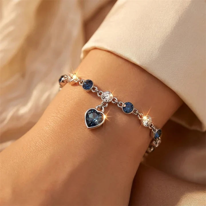 Ocean Heart Glow Bracelet | White Gold