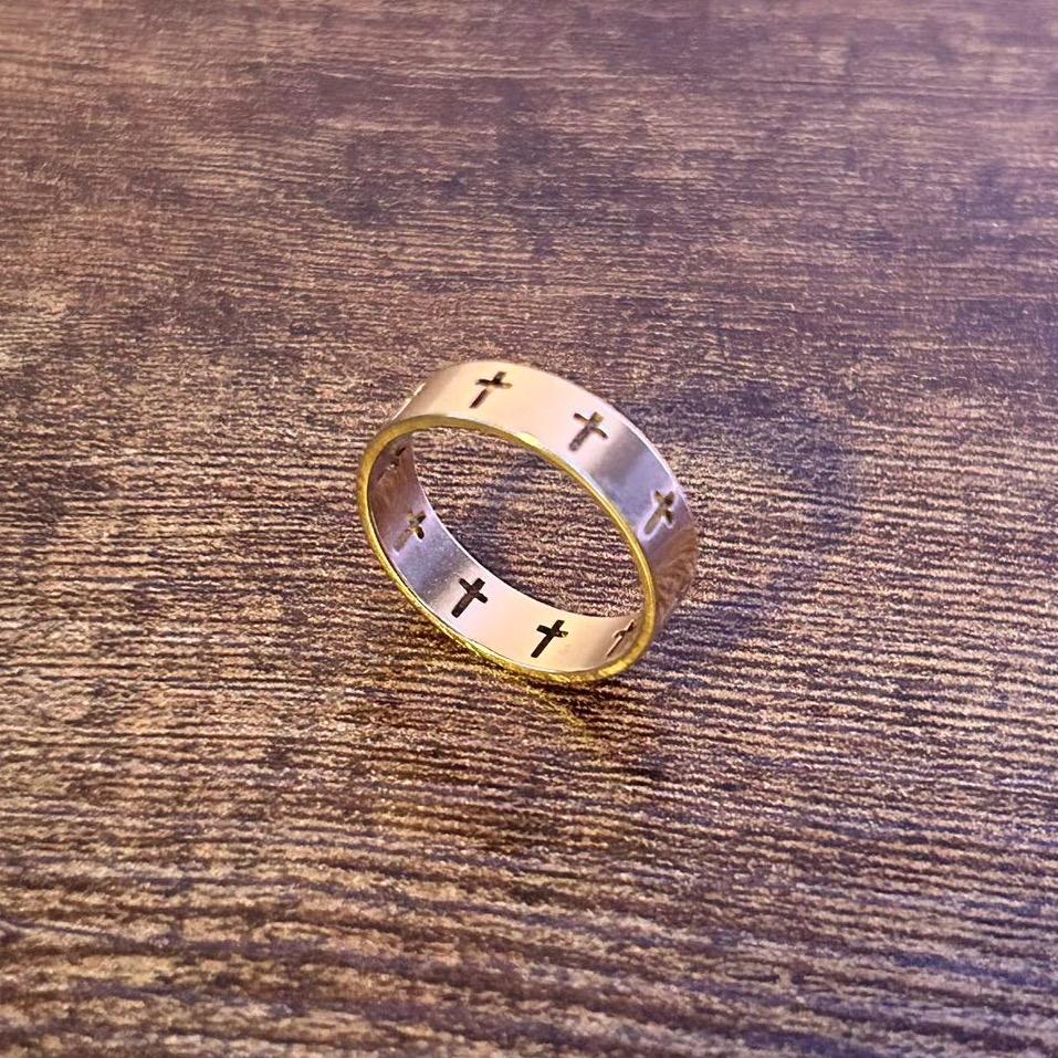 Openwork Faceted Cross Ring