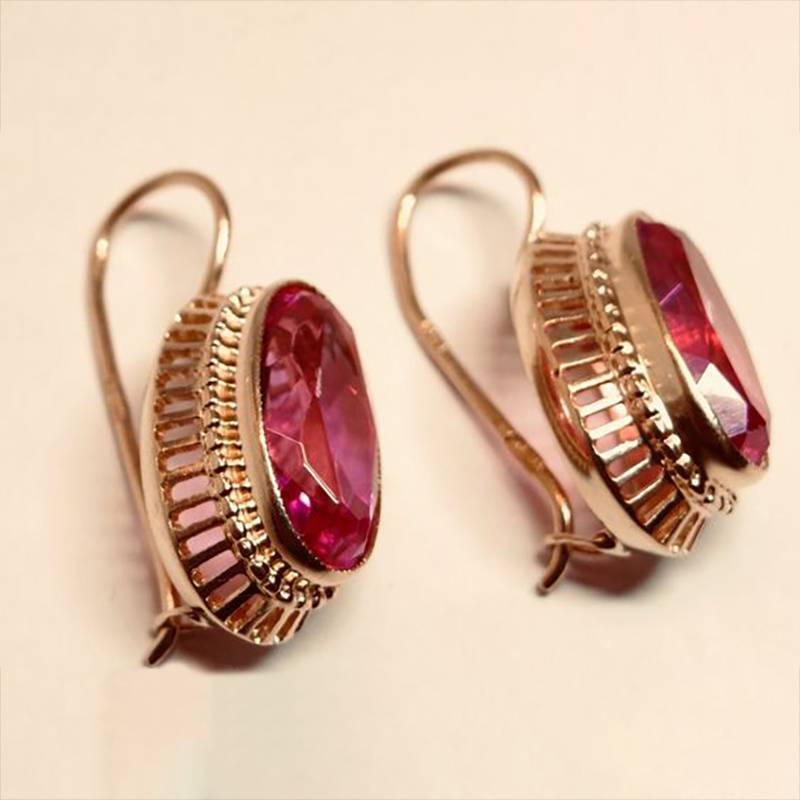 Vintage Red Crystal and Rose Gold Earrings