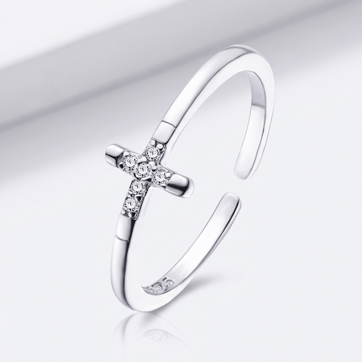 MINI DIAMONDS CROSS RING - (ADJUSTABLE)